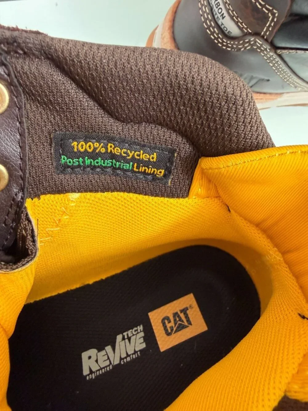 CAT Caterpillar Impact Waterproof Work Boots Men's 9 Carbon Composite Toe Brown
